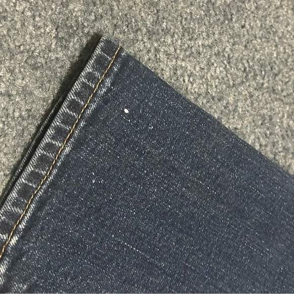 Women’s Levi 715 Bootcut Jean size 24 waist and 32 length. - Picture 2 of 8